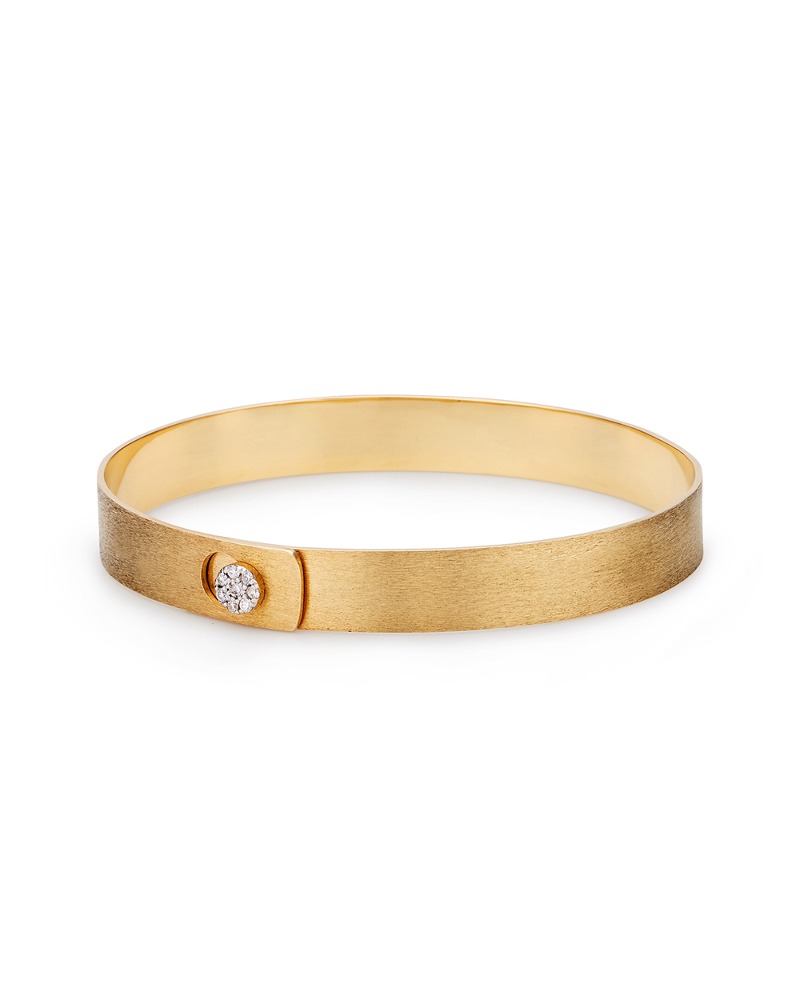 [ ONLY ONE ] Heritage flat Bangle